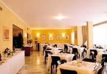 Elitis Hotel
